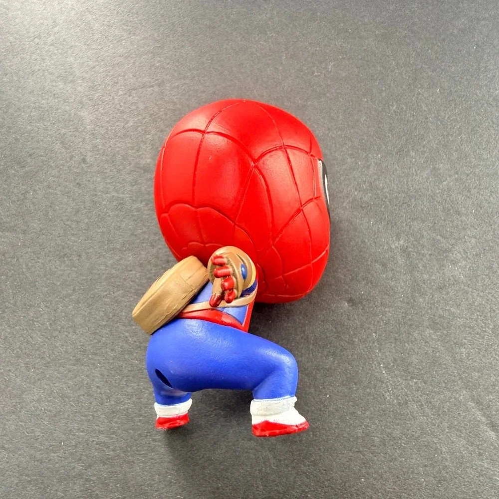 YuMe Tower Series SpiderMan Action Figure Red Blue Suit Backpack Crouching 3